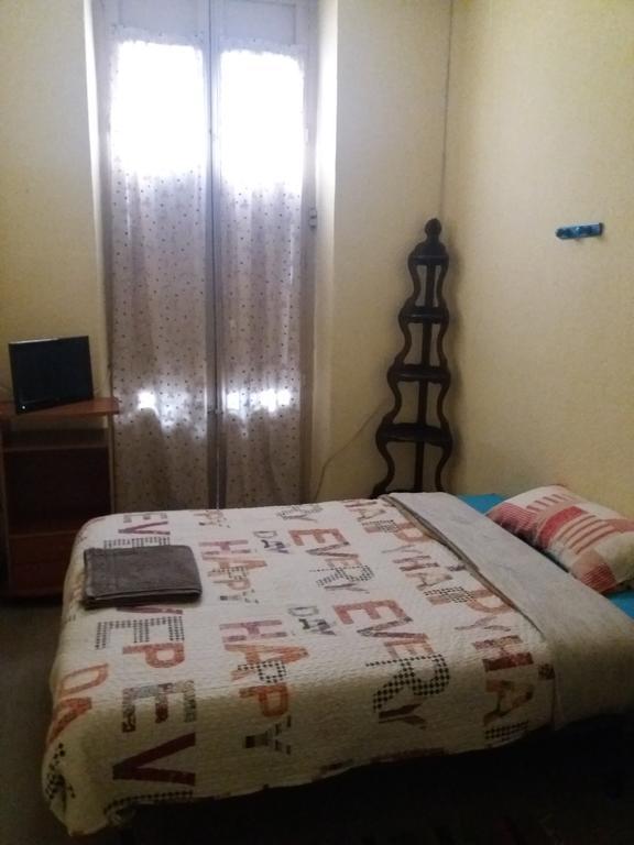 Room Star Alicante Buitenkant foto